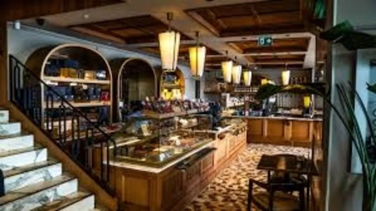 İstanbul’un en ünlü pastanesinde müdür skandalı! Hırsızlık yaptı iftira attı!