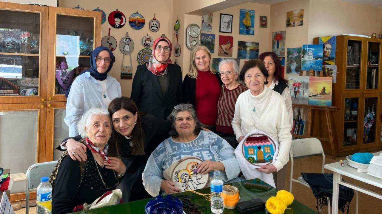 Bakanlık 81 ildeki ailelerle iftarda buluştu