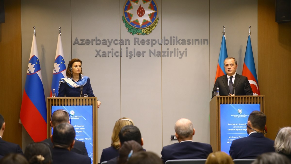 Azerbaycan Dışişleri Bakanı: Ermenistan Nahçıvan’a serbest geçiş sağlamalıdır